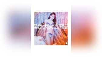 00后清纯女神级萌妹KTV赴约,碎花连衣裙少女感十足