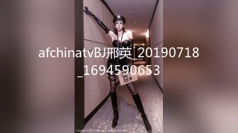 顶级主播Yunjini7套原图付费写真