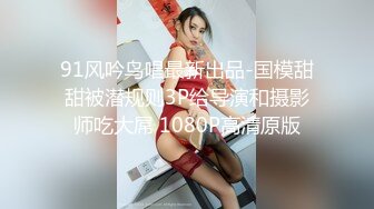 95年极品美少妇【草莓洛儿】一个人待在家里，无聊又寂寞，网上秀逼自慰给网友看淫水，娇喘丝丝！