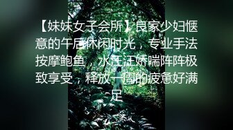 极品风骚小少妇 眉眼之间全是风情 经典探花场景 沙发床上来回啪啪展示