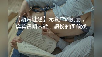 妹子发现被偷拍提裤子就跑 弄一裤裆屎