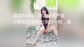 漂亮的OL制服美女电脑坏了找来修理工把自己的逼穴一起维修