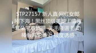 某大型购物中心女厕偷拍美女职员